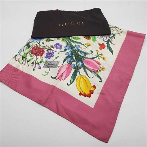 foulard gucci seta usati|Gucci Livermore Outlet.